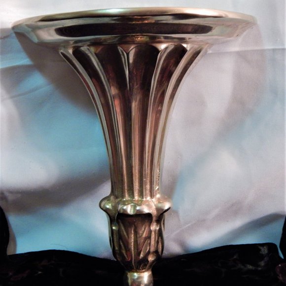 Antique 19th-Century Solid Brass Wallmount Table/Display Shelf, C. 1880's - Picture 3 of 9